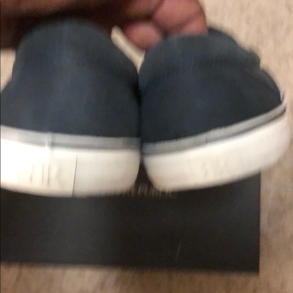 Shoes - Picture 4 of 5